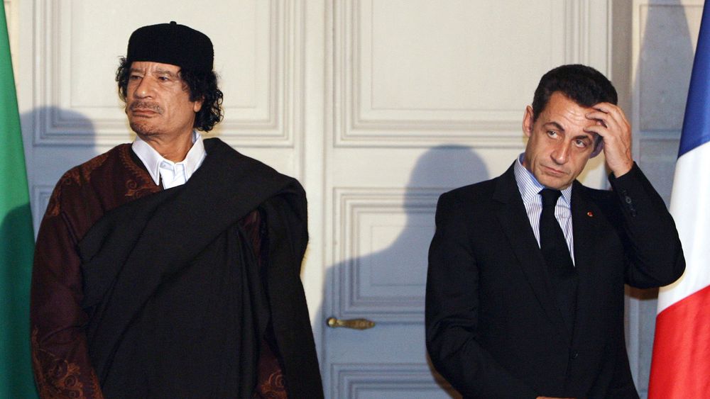 Sarkozy et Kadhafi