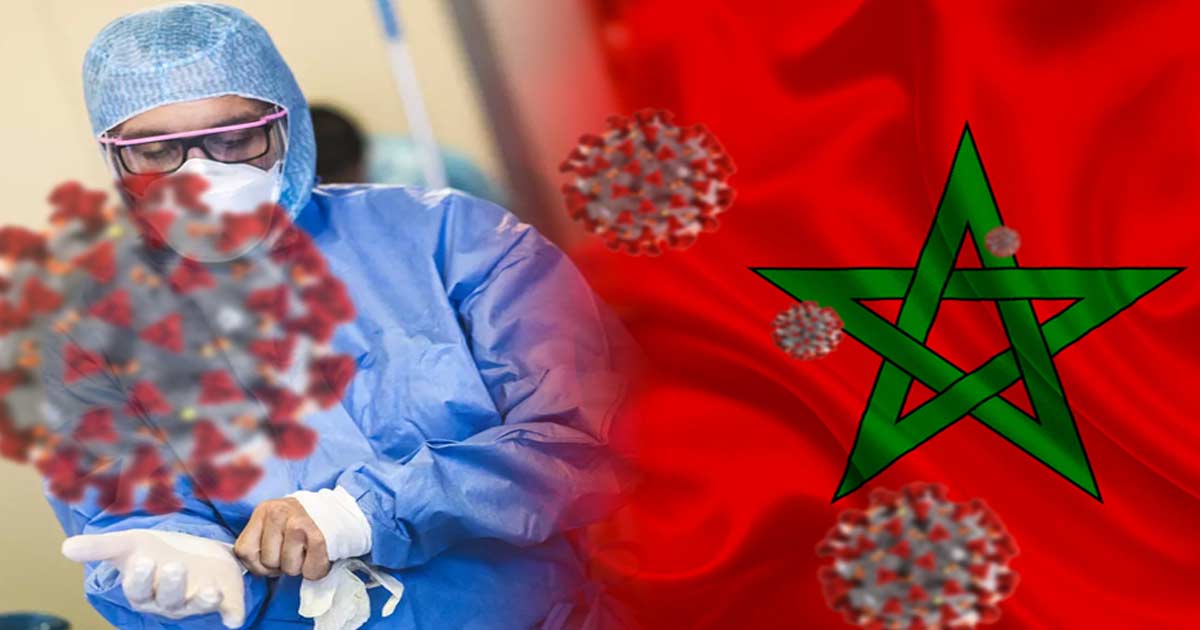 Une plaque en l'honneur des médecins morts dans la lutte contre la pandémie
