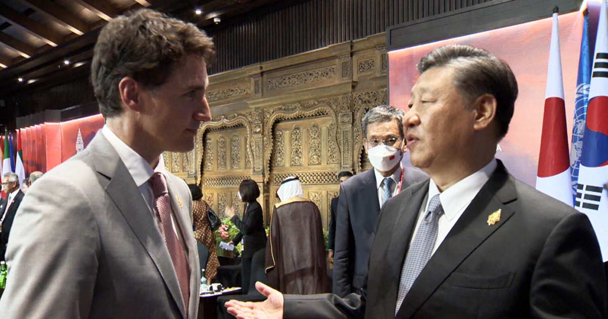 Le président chinois Xi Jinping a réprimandé le Premier ministre canadien Justin Trudeau devant des caméras