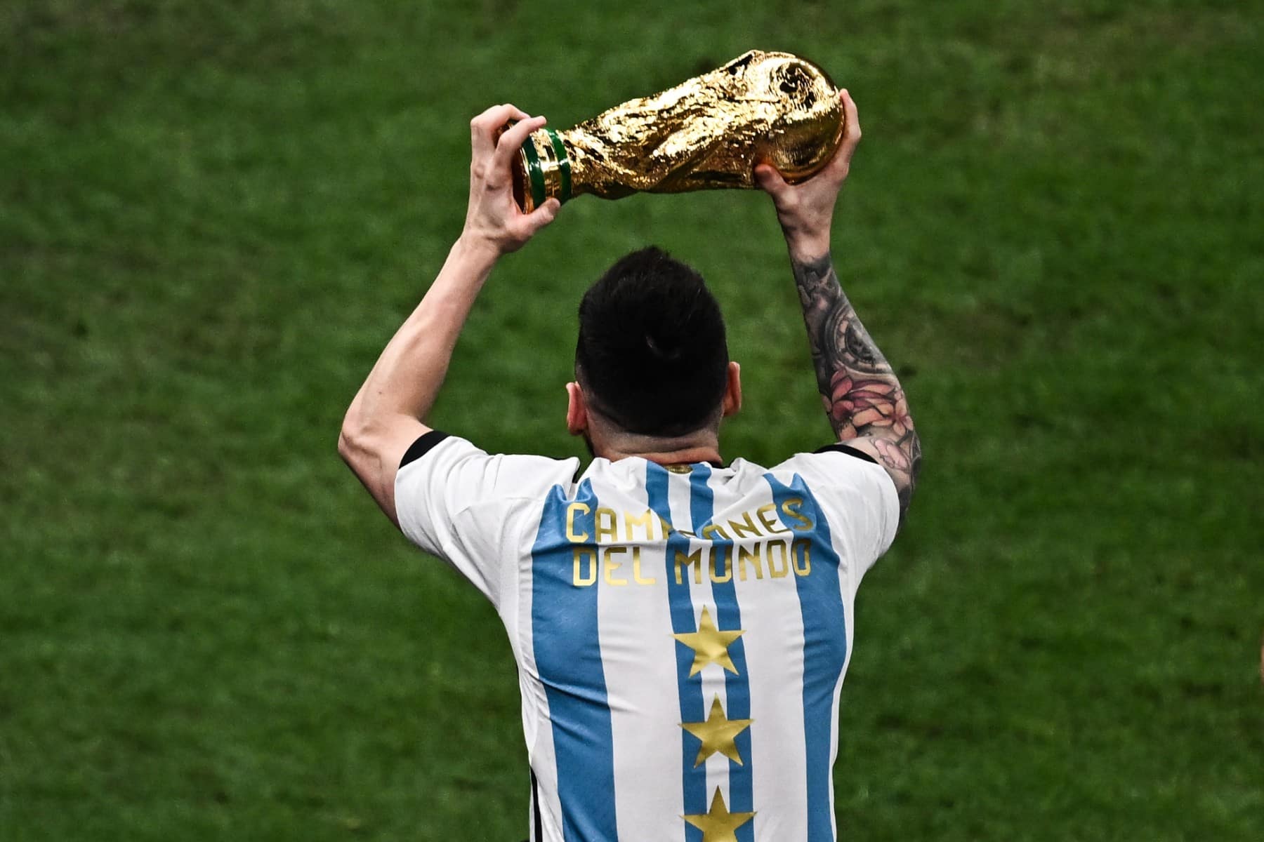 Messi est-il le meilleur footballeur de l'histoire