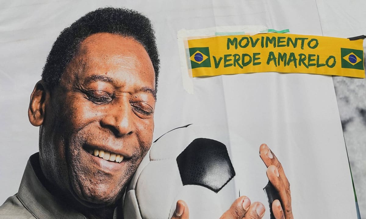Brésil: les proches de Pelé à son chevet à l'hôpital