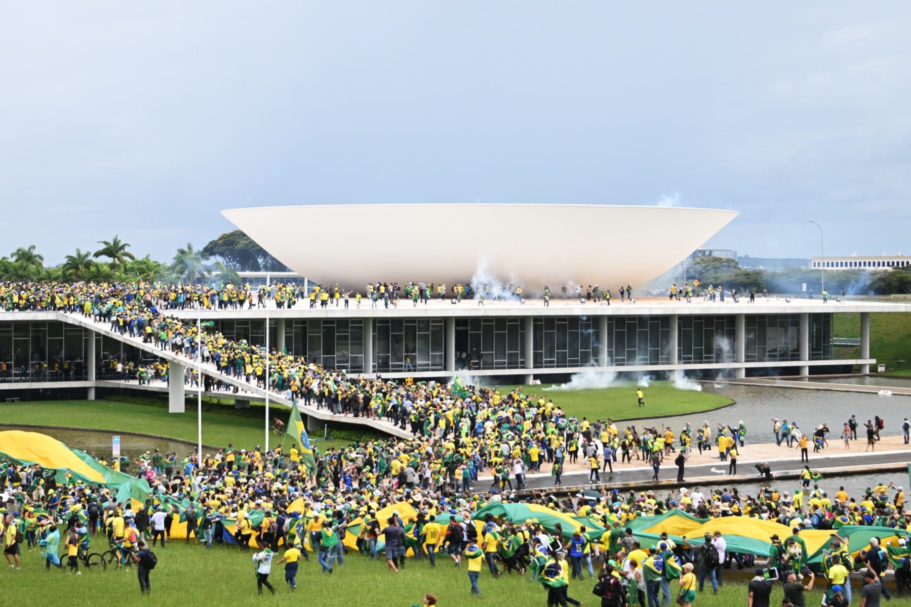 chaos, brasilia, bolsonaristes