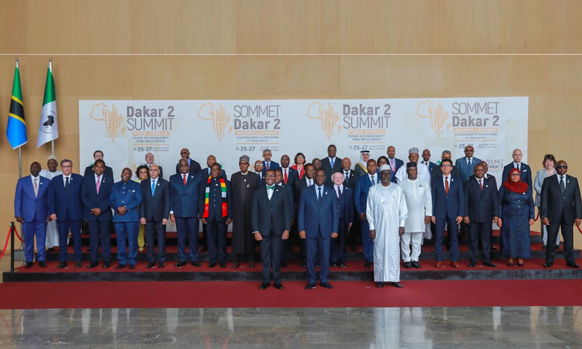 Le Président Macky Sall reçoit Aziz Akhannouch, porteur d'un message du roi Mohammed VI