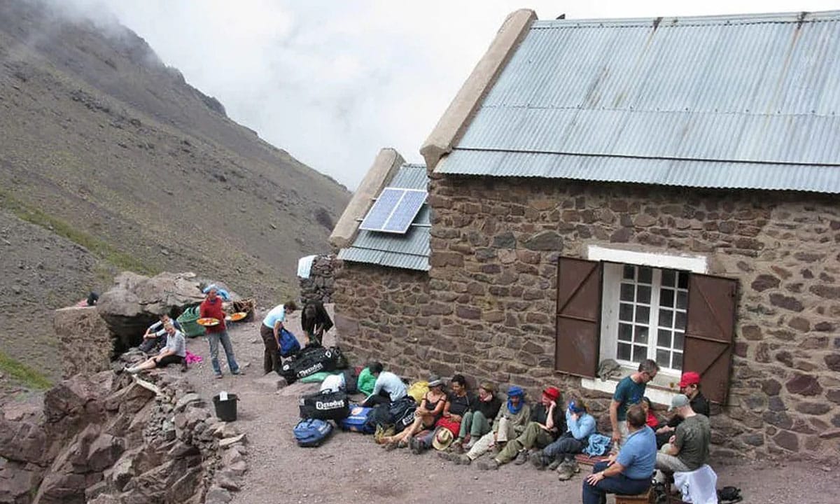 Montée de Toubkal: trois touristes décèdent après une chute à Tizi Oussem