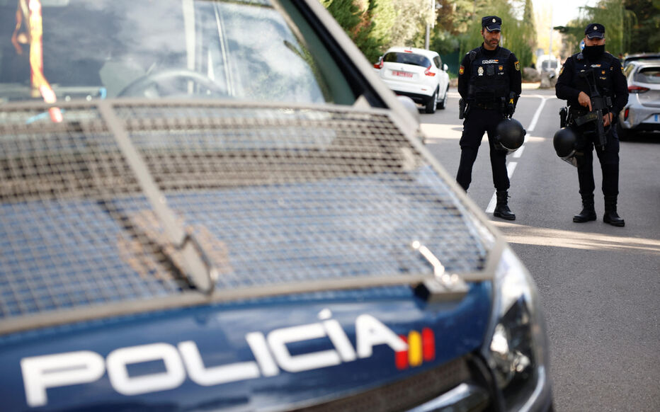 Espagne: un homme arrêté pour l'envoi de lettres piégées à Pedro Sánchez