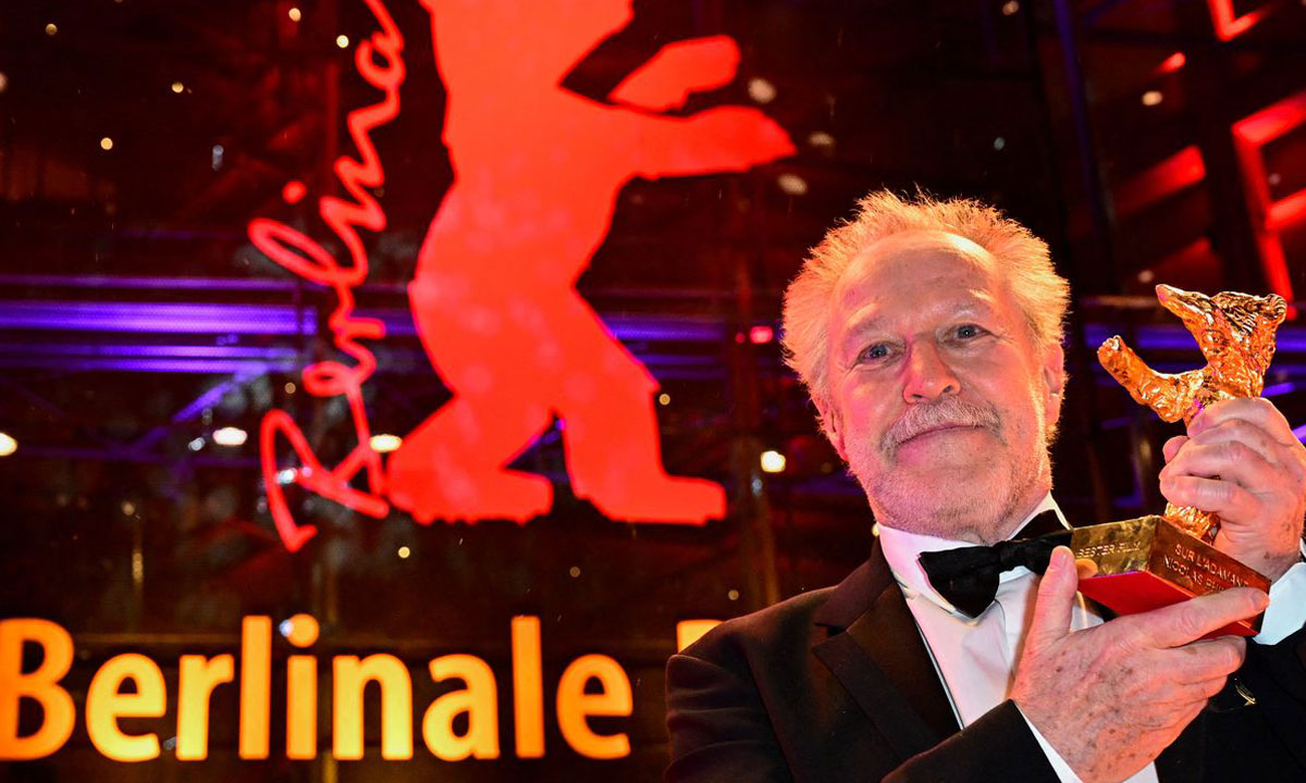 Berlinale : l'Ours d'Or au documentaire français "L'Adamant" de Nicolas Philibert, , une fillette prix d'interprétation 