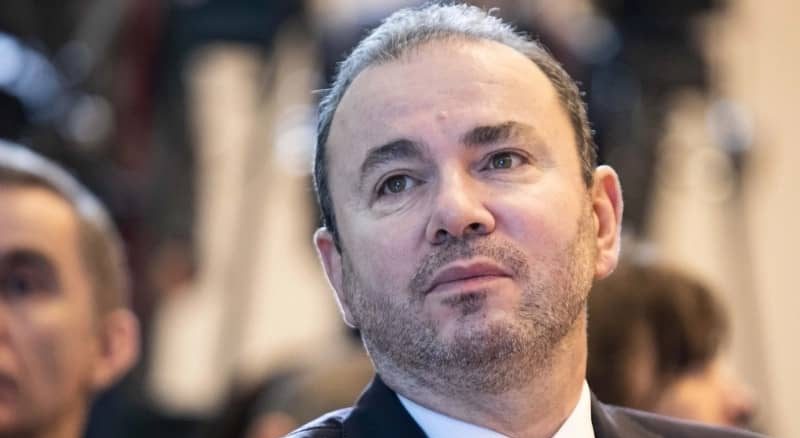 france, visas, imams