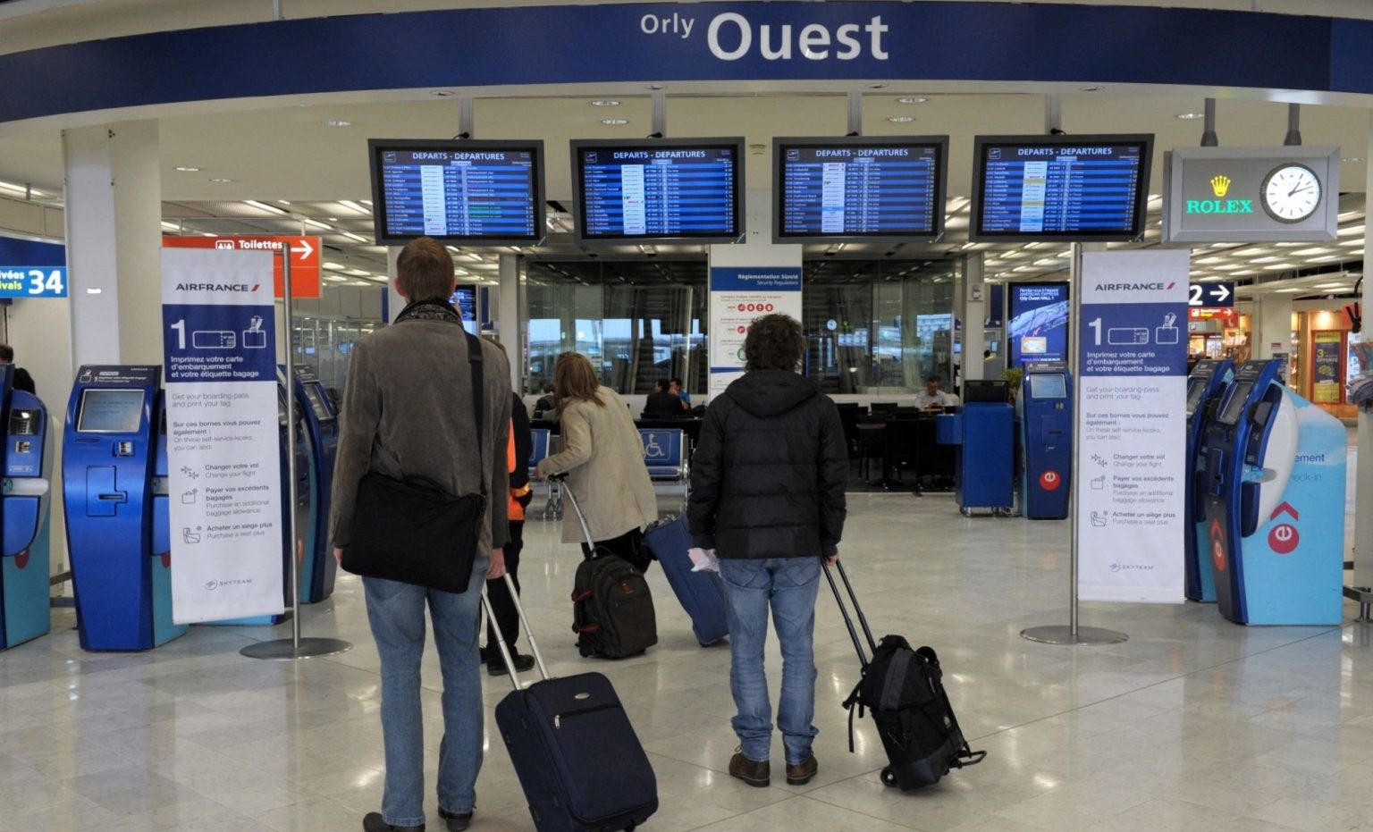 Grève en France vers l'annulation d'un tiers des vols à l'aéroport de