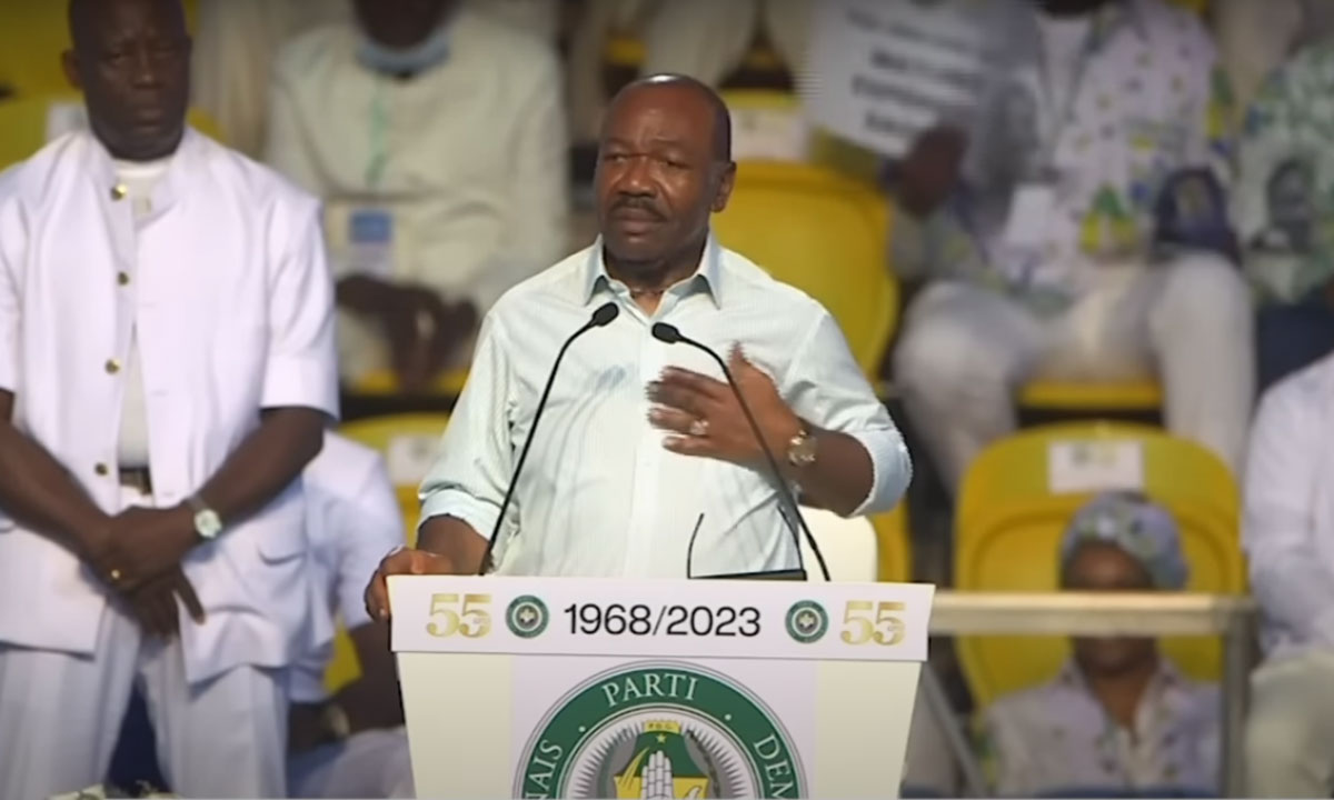 Vidéo. Ali Bango brise le silence sur son AVC, remercie le Roi Mohammed VI qui "a tout fait pour lui"