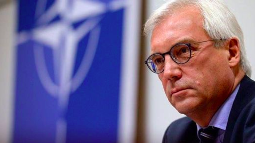 La Russie va renforcer ses capacités militaires près de la Finlande après son entrée dans l'Otan