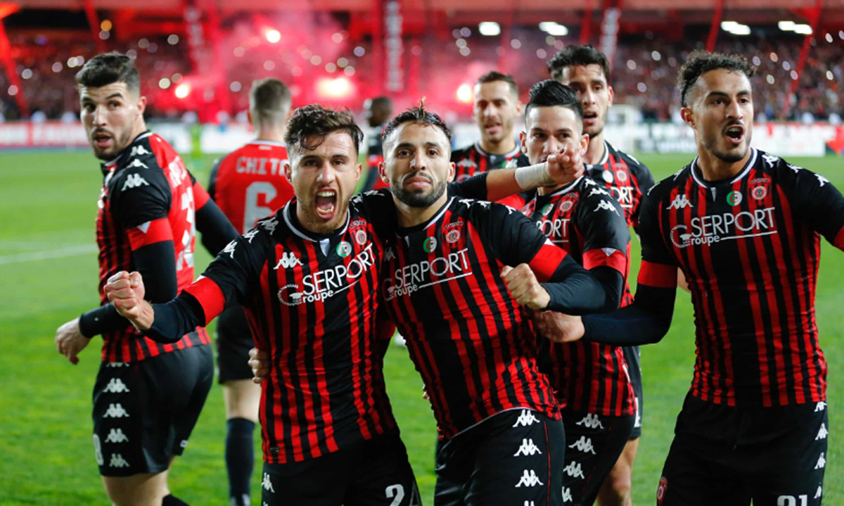 Coupe de la CAF: L’AS FAR perd la première manche devant l’USMA 0-2 en quart de finale