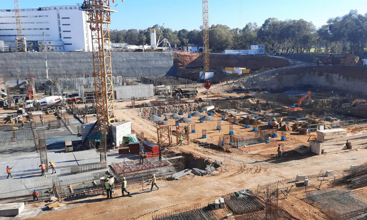 Les travaux de construction du nouvel hôpital "Ibn Sina" avancent à bon rythme