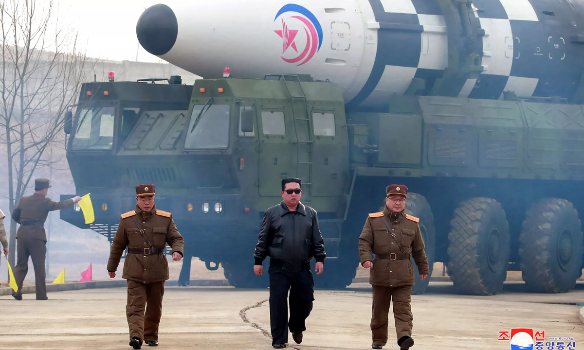 Le Japon met son armée en état d'alerte face à un éventuel missile nord-coréen