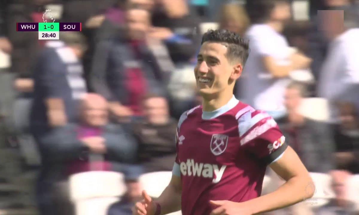 L'international marocain de West Ham, Nayef Aguerd.