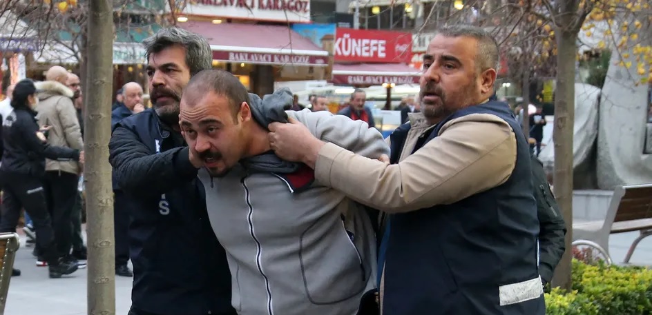 Au moins 110 personnes ont été arrêtées mardi en Turquie dans le cadre d'une opération "anti-terroriste"