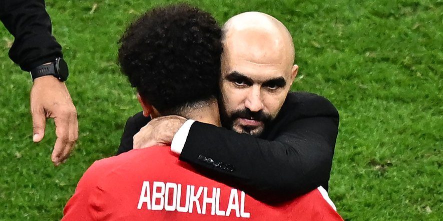Regragui apporte son soutien à Aboukhlal, sanctionné par son club.