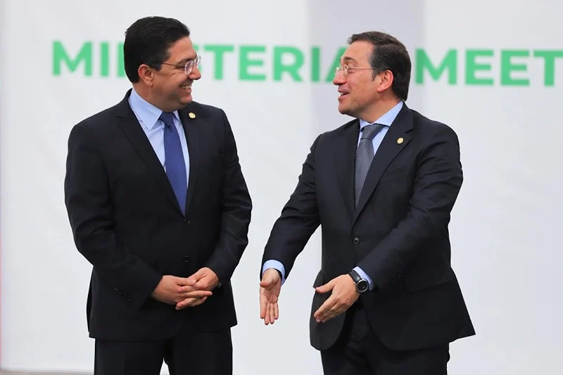Le ministre marocain des Affaires étrangères, Nasser Bourita et le ministre espagnol des Affaires étrangères, de l'Union européenne et de la coopération, José Manuel Albares