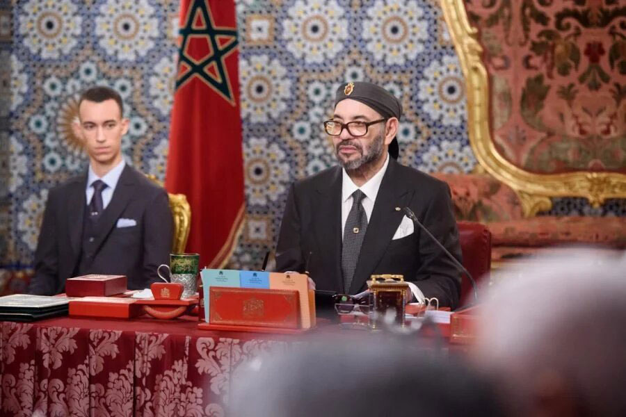 Sa Majesté le Roi préside un Conseil des ministres
