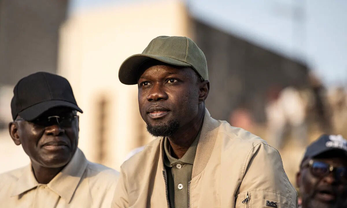 Sénégal: l'opposant Sonko se dit "séquestré" et appelle à manifester "massivement"