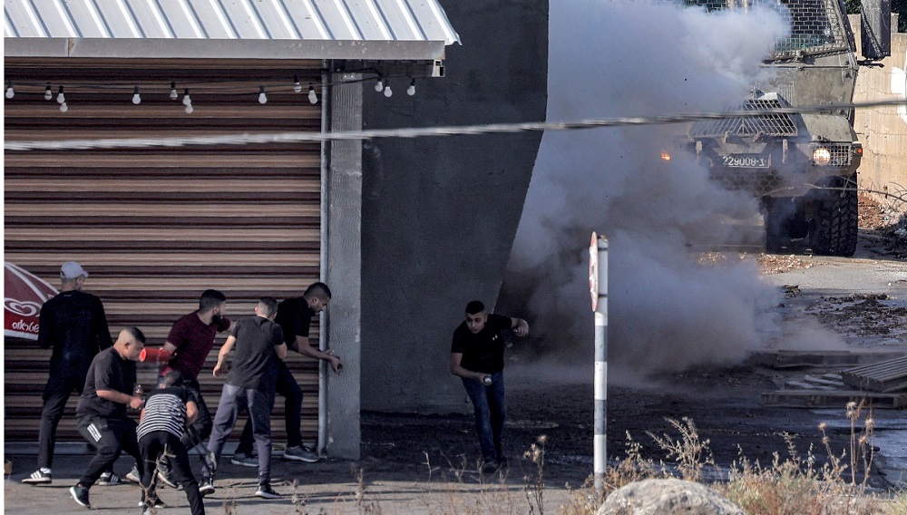 Palestine, hélicoptère israélien, Cisjordanie, raid militaire, israélien, Jénine, territoire occupé
