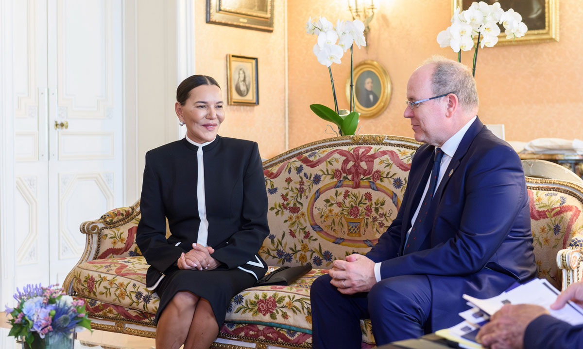 Photos. Monaco: Lalla Hasnaa s'entretient avec le Prince Albert II, visite le Musée océanographique