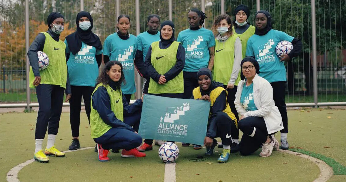 France: le Conseil d'Etat maintient l'interdiction aux footballeuses de porter le hijab en compétition 