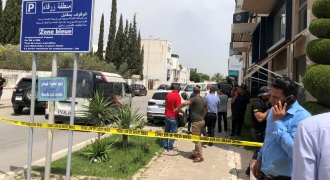 tunisie agent securite poignarde ambassade bresil