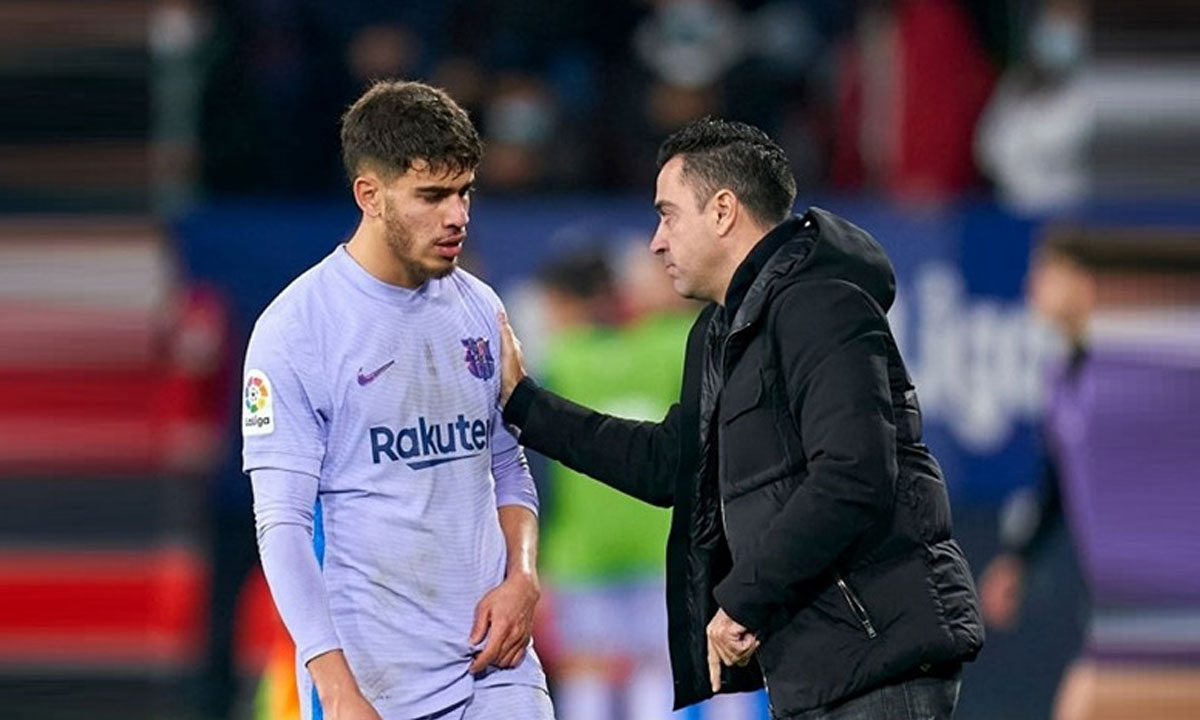 Xavi veut Ezzalzouli dans la pré-saison du Barça