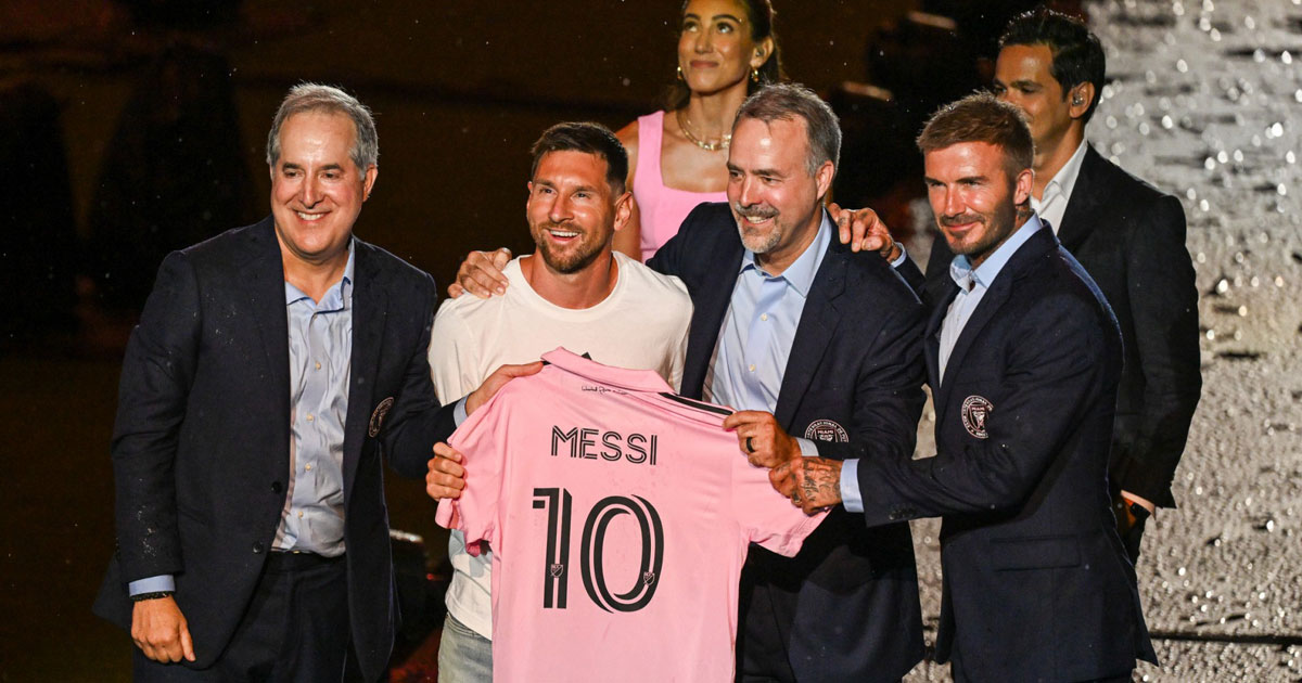 Messi officiellement présenté au stade de son nouveau club, l'Inter Miami