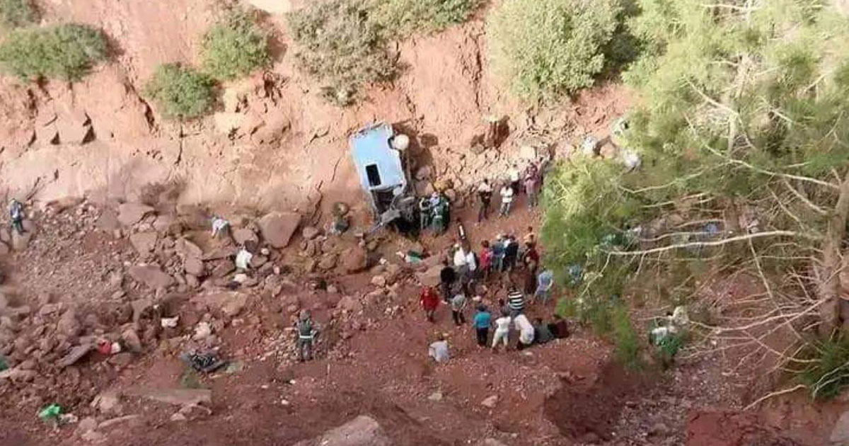 Demnate: 24 morts dans le renversement d’un mini-bus dans un ravin  
