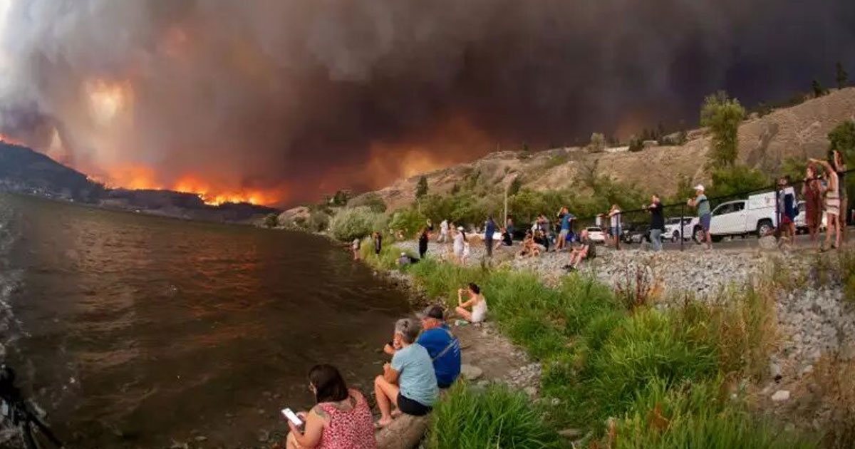 Des milliers de personnes évacuées face aux incendies dans le nord et l'ouest du Canada
