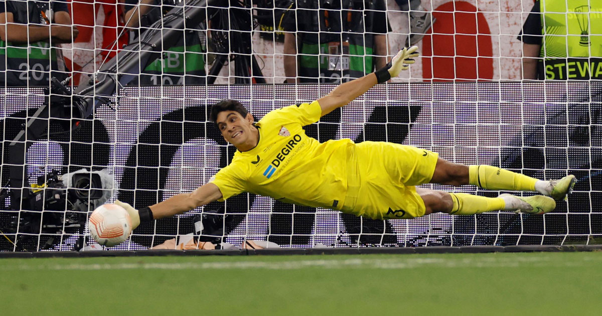 Real Madrid: Bounou en pole position pour remplacer Courtois