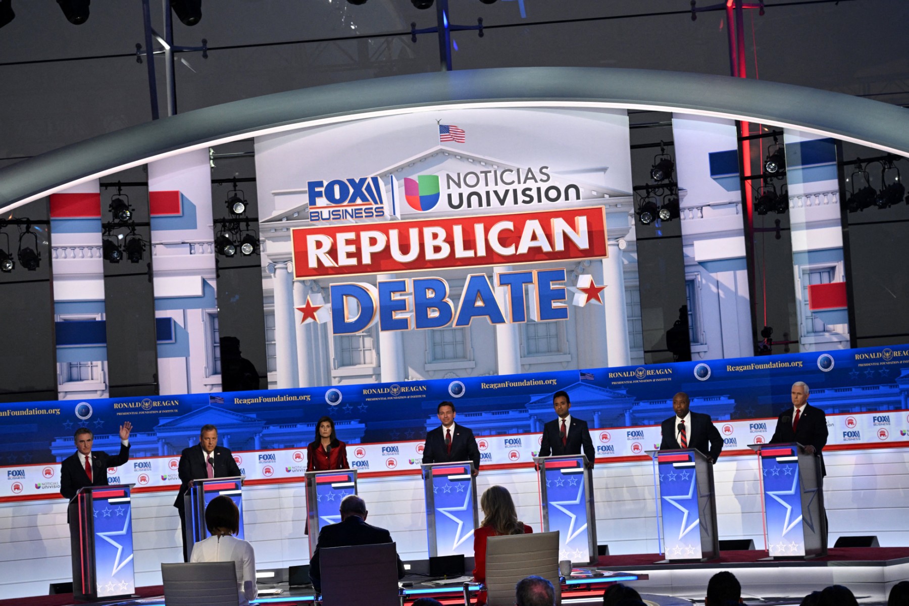 us politics vote republican debate