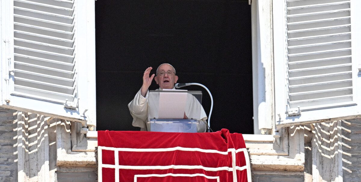vatican religion pope angelus