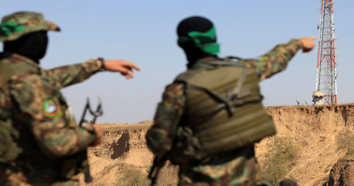 Le Hamas est "prêt" si Israël déclenche une offensive terrestre, affirme Ezzat al-Risheq