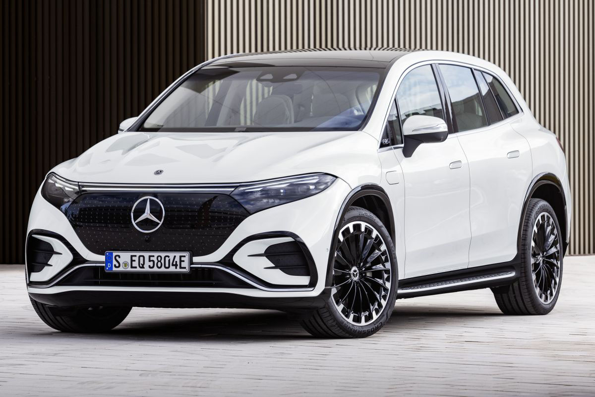 mercedes eqs suv ok