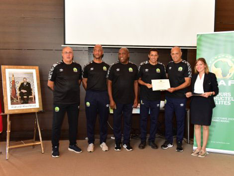 stage de formation a sale au profit des instructeurs elites du football 2