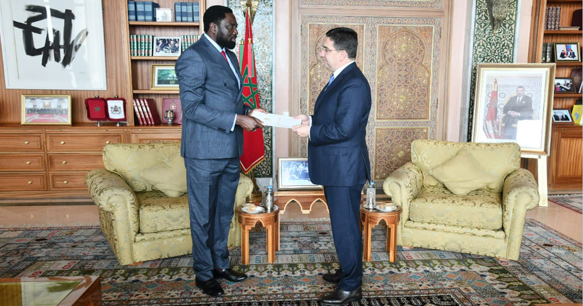 Bourita reçoit le ministre gambien des AE, porteur d’un message écrit au Roi du président de la Gambie