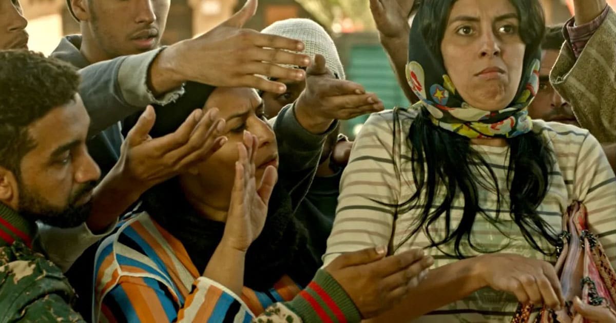 "Moroccan badass girl" de Hicham Lasri, un regard incisif sur les maux de la société