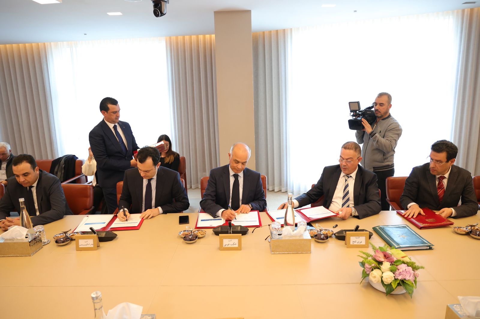 Grève des enseignants: signature d'un accord sur le statut des fonctionnaires du secteur de l'éducation nationale