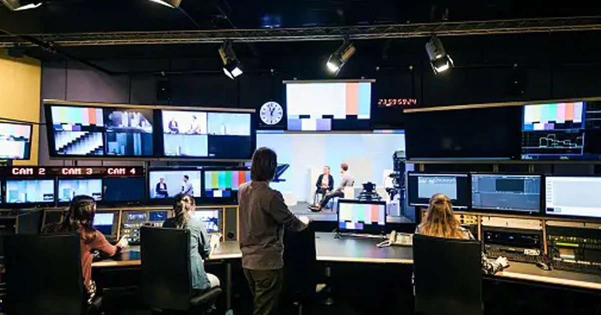 Nouveau projet du Pôle audiovisuel public: Les cahiers des charges verront le jour début 2024 (M. Bensaid)