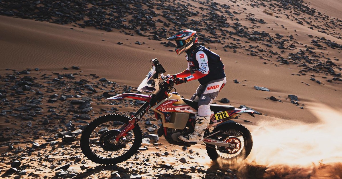Le pilote marocain Amine Echiguer.
