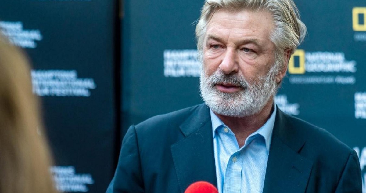 alec baldwin nouveau inculpe homicide involontaire