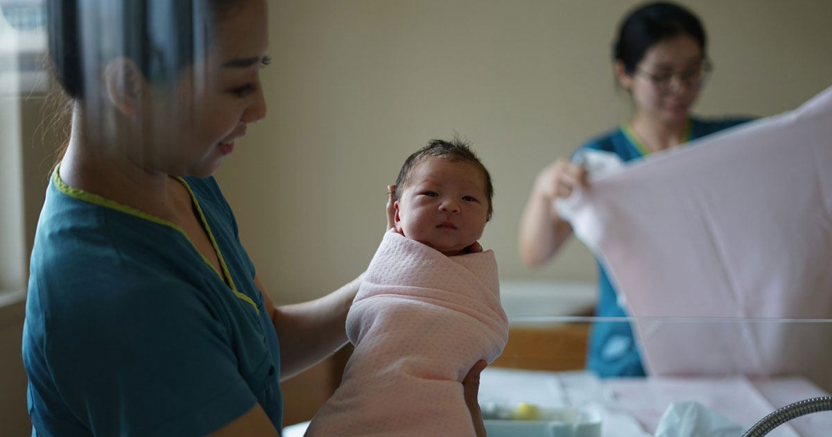 Faire un bébé? Trop cher, disent les Chinois alors que la population décline