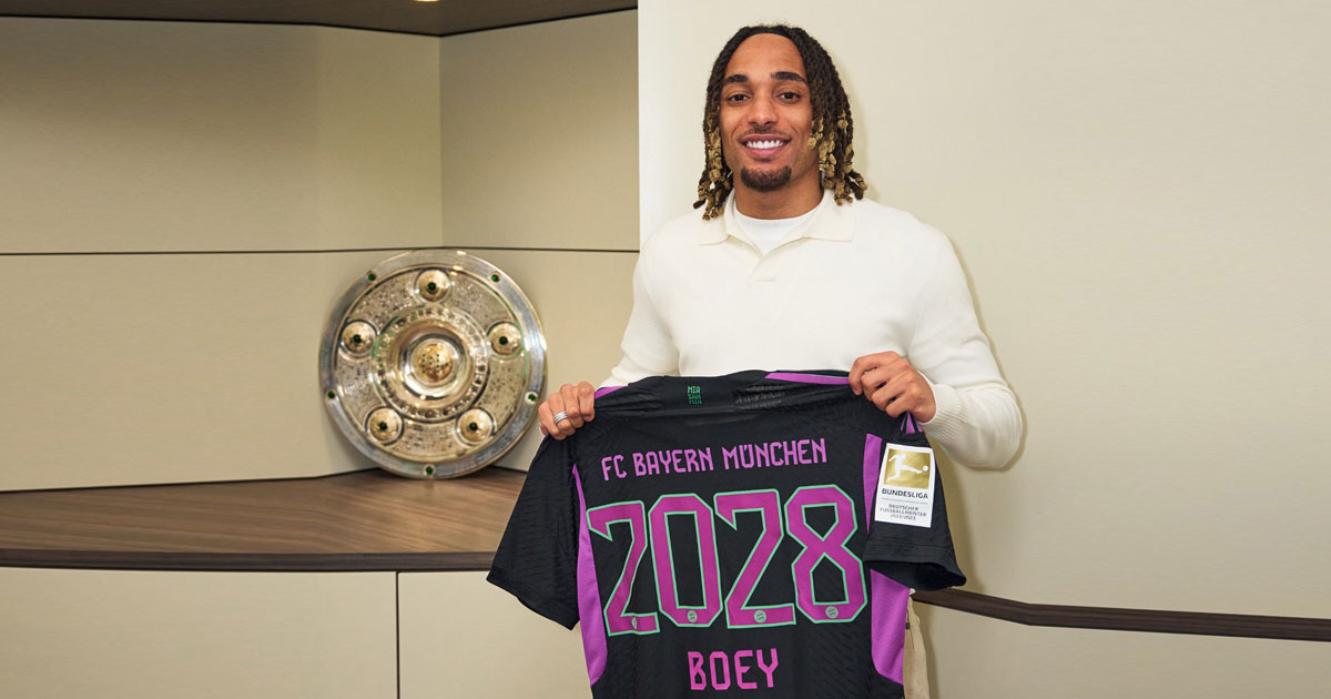 Foot: le Bayern engage le latéral droit français Boey jusqu'en 2028, Mazraoui a de la concurrence