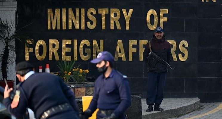pakistan frappe terroristes iran