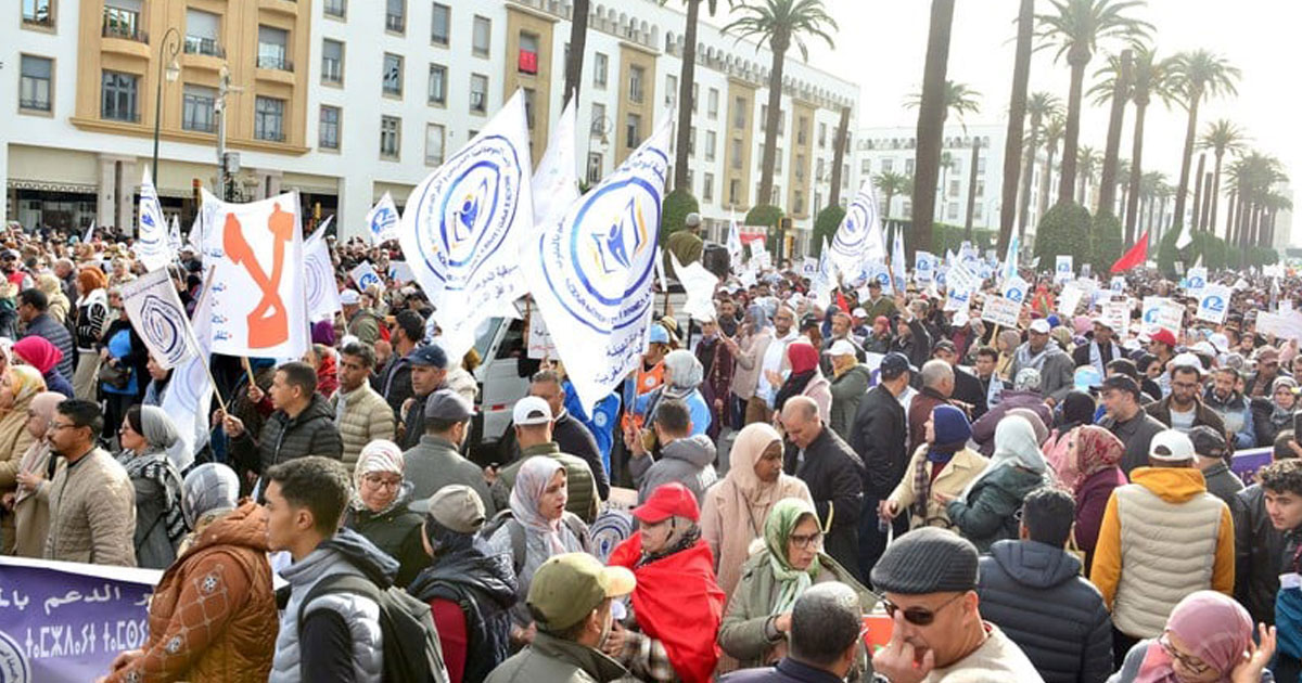Rabat: manifestation monstre des enseignants annonce le retrait de la confiance aux syndicats et rejette les amendements