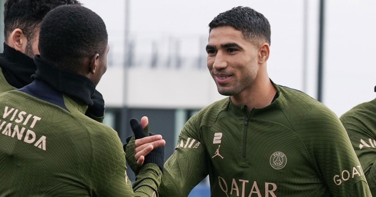 Achraf Hakimi lors de retour au PSG après la CAN 2023.