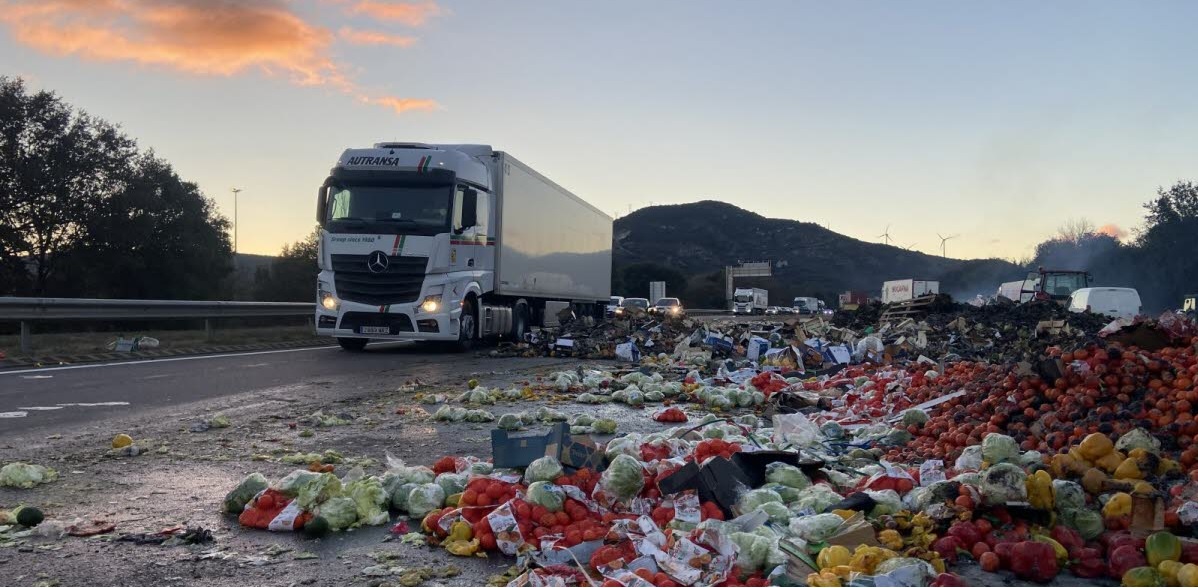 camion etrangers vides agriculteurs espagne colere
