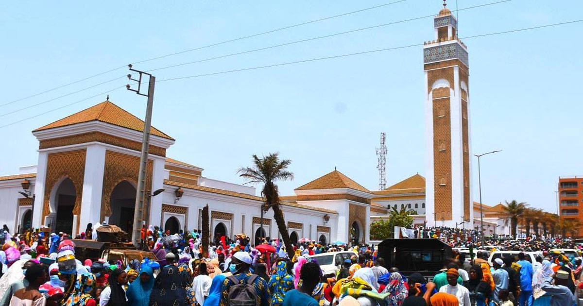 guinée iftar collectif a loccasion de l inauguration de la mosquee mohammed vi de conakry